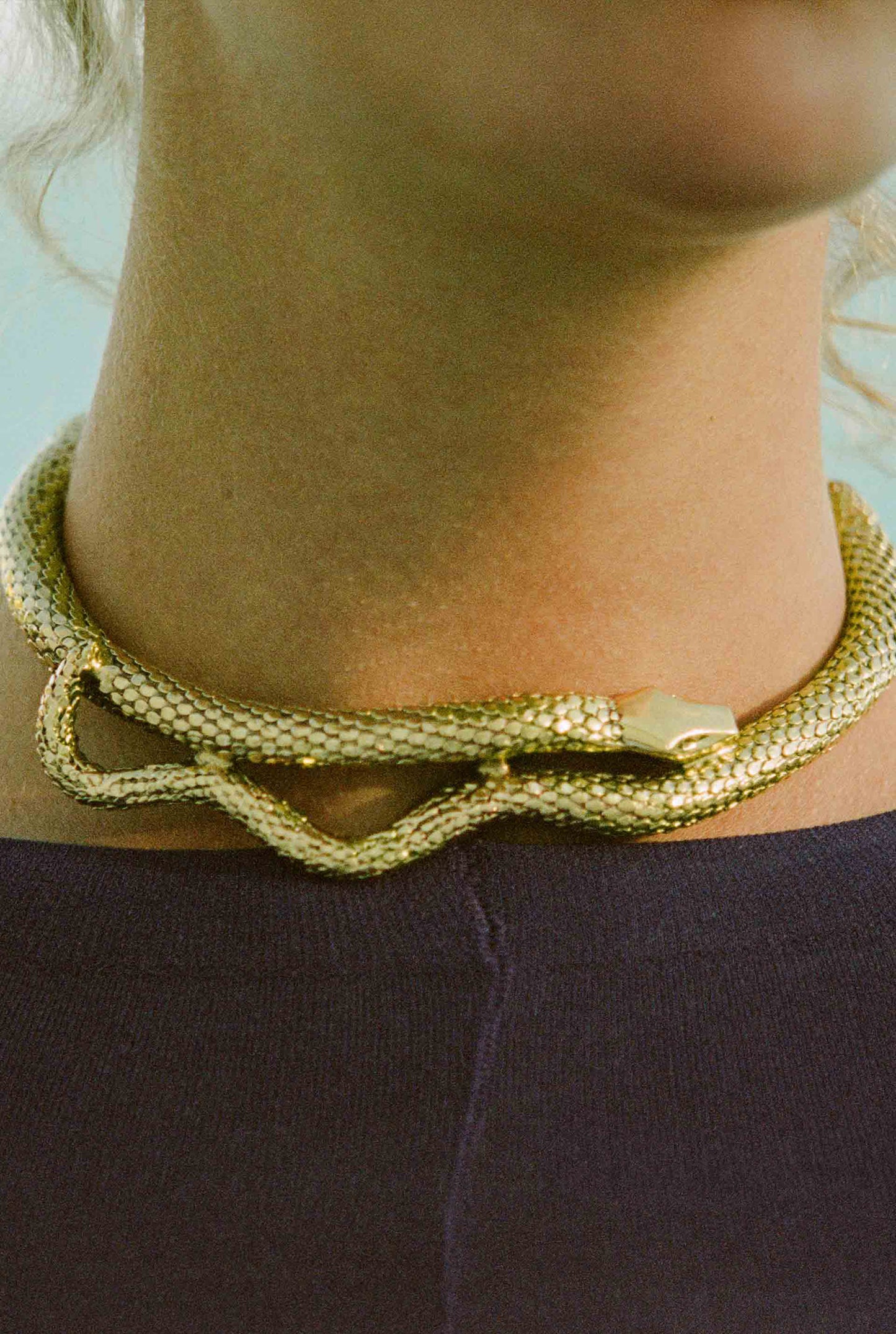 COLLIER TAO