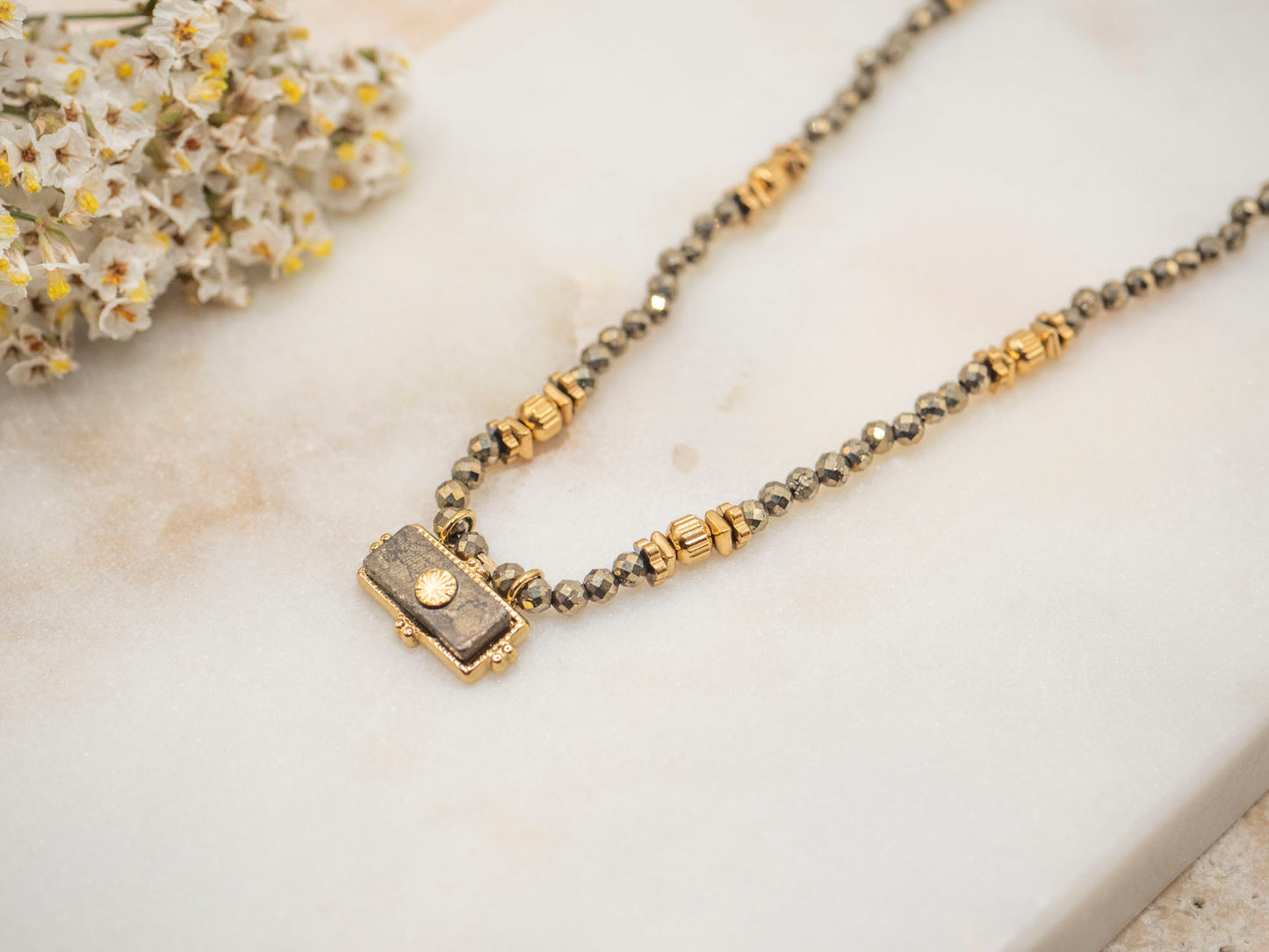 COLLIER SYLVIA GRIS