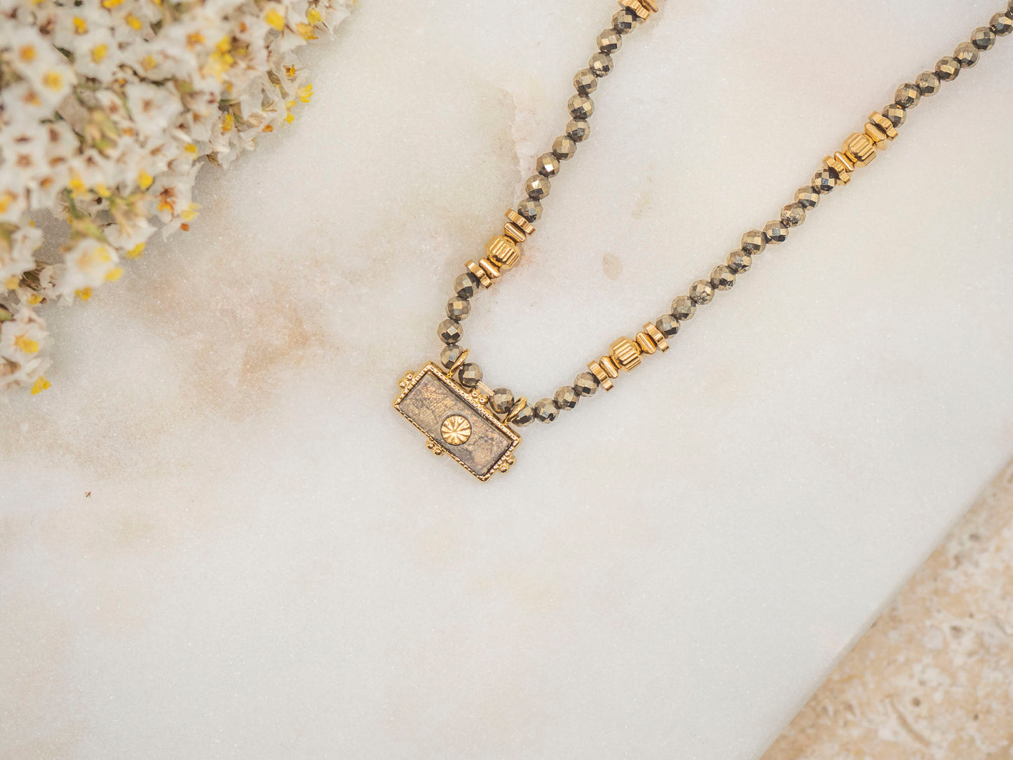 COLLIER SYLVIA GRIS