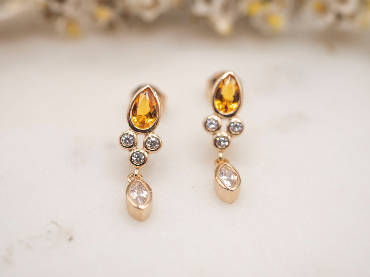 BOUCLE D'OREILLE UNIQUE ANNE