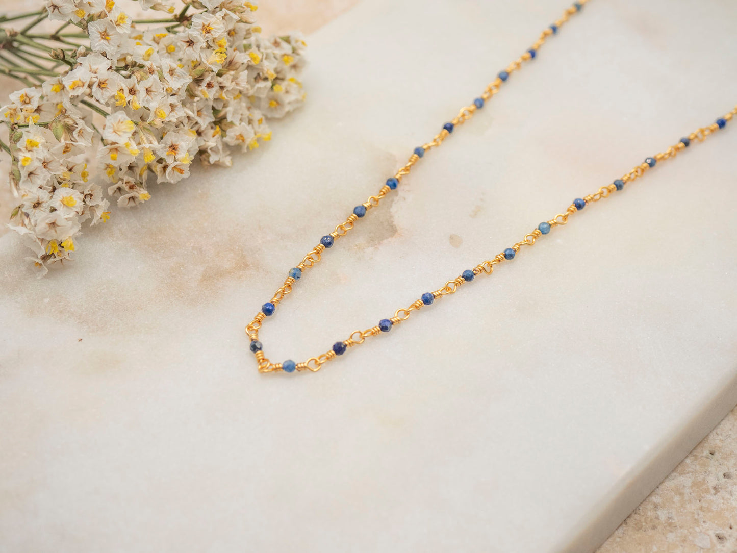 COLLIER LILA BLEU