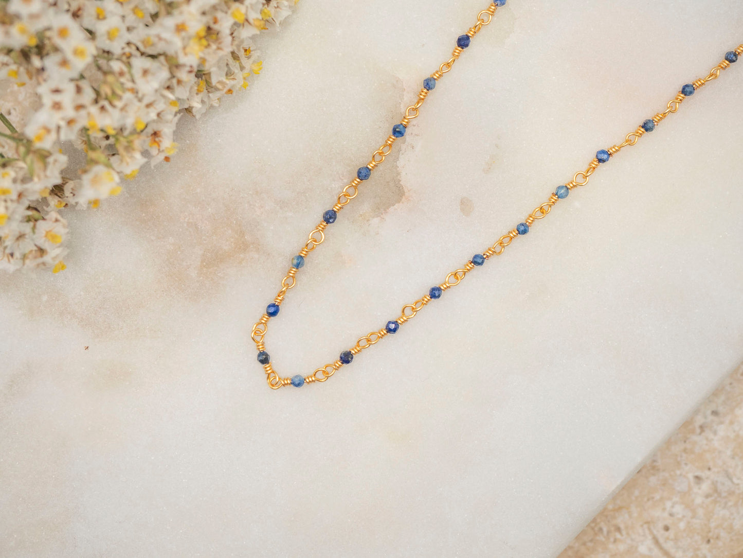 COLLIER LILA BLEU