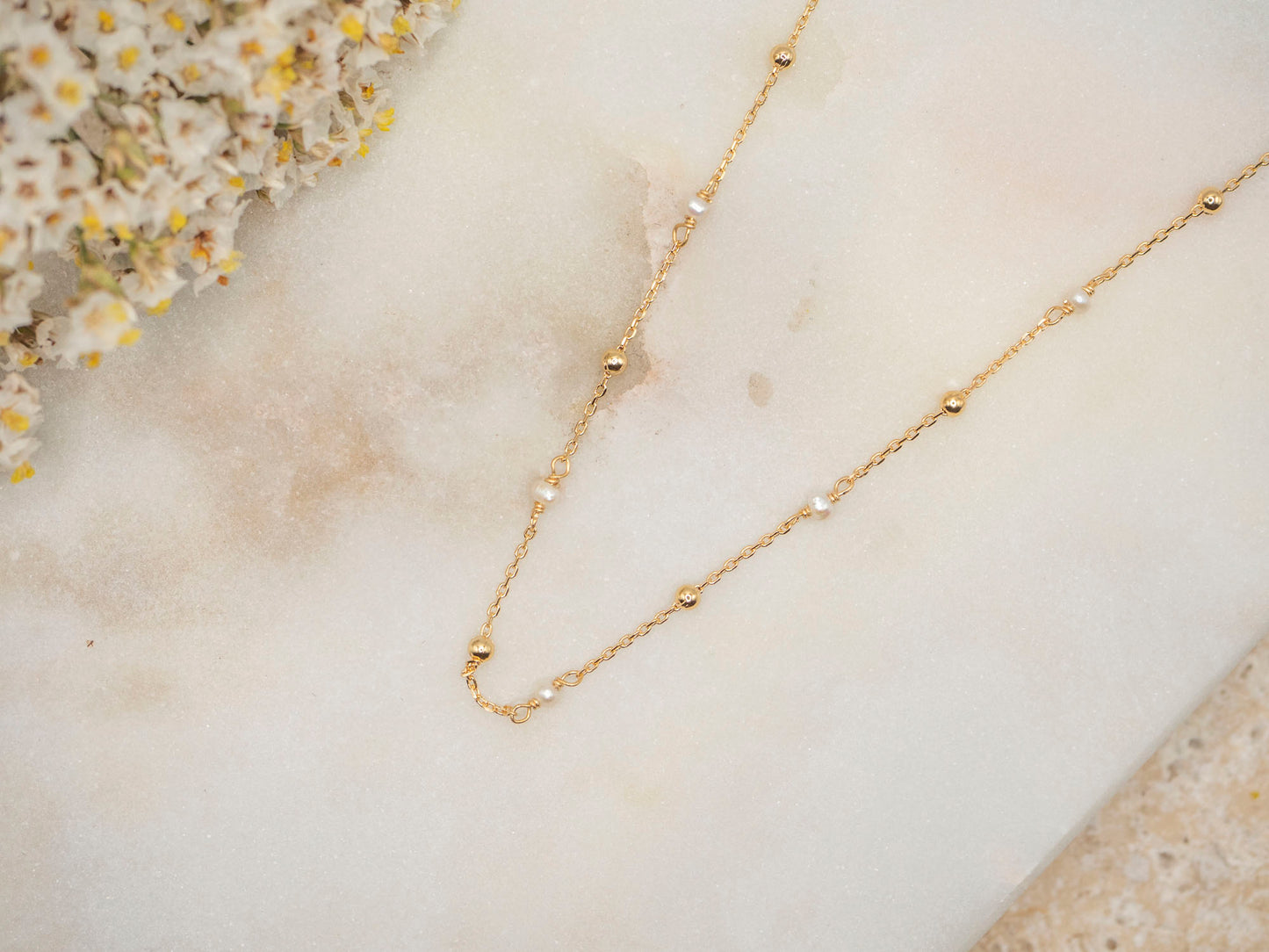 COLLIER SUZIE