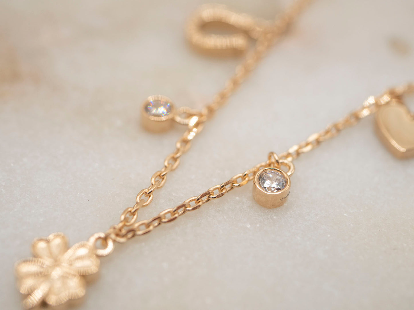 COLLIER CHANCE