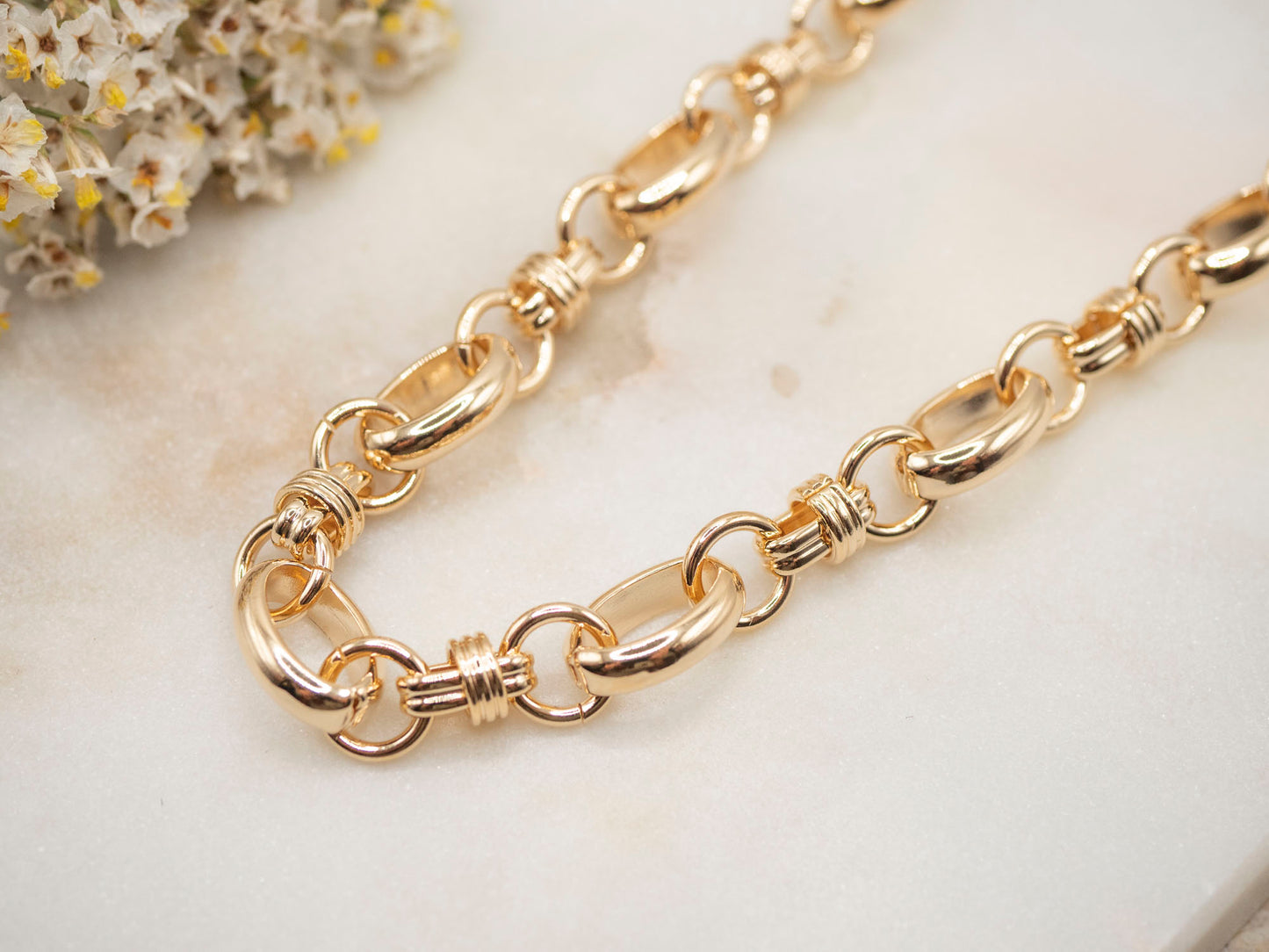 COLLIER INAYA