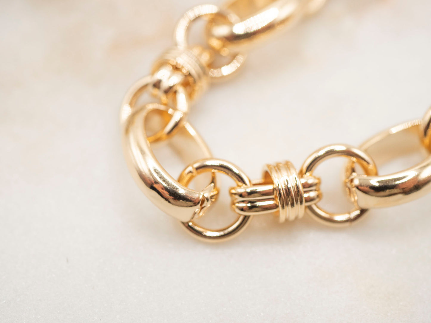 COLLIER INAYA