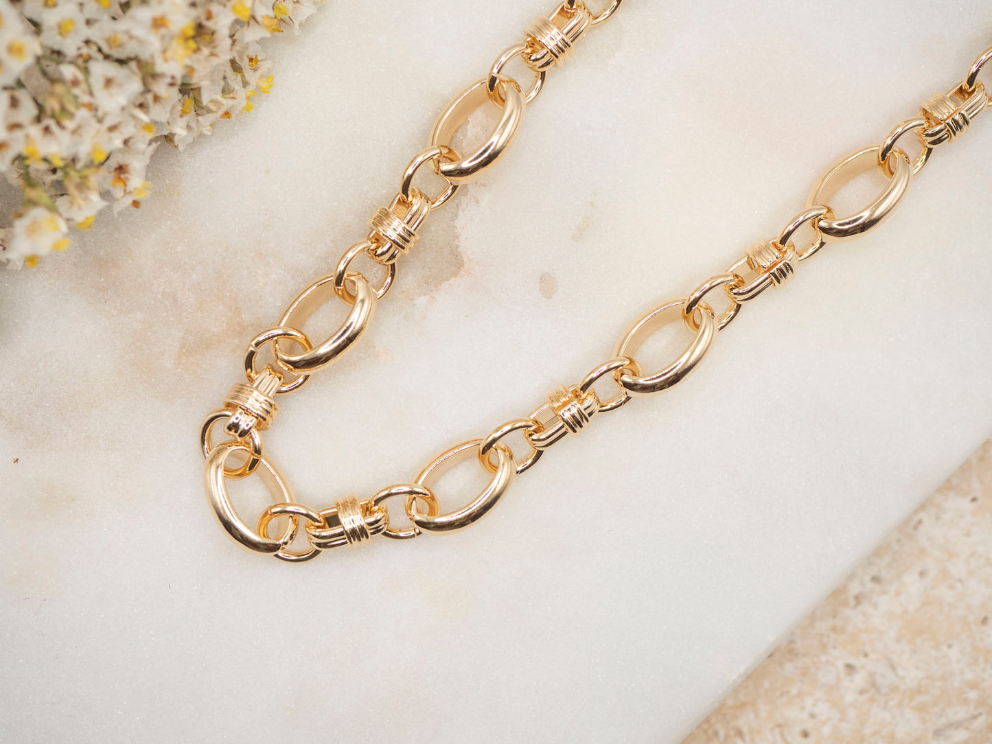 COLLIER INAYA