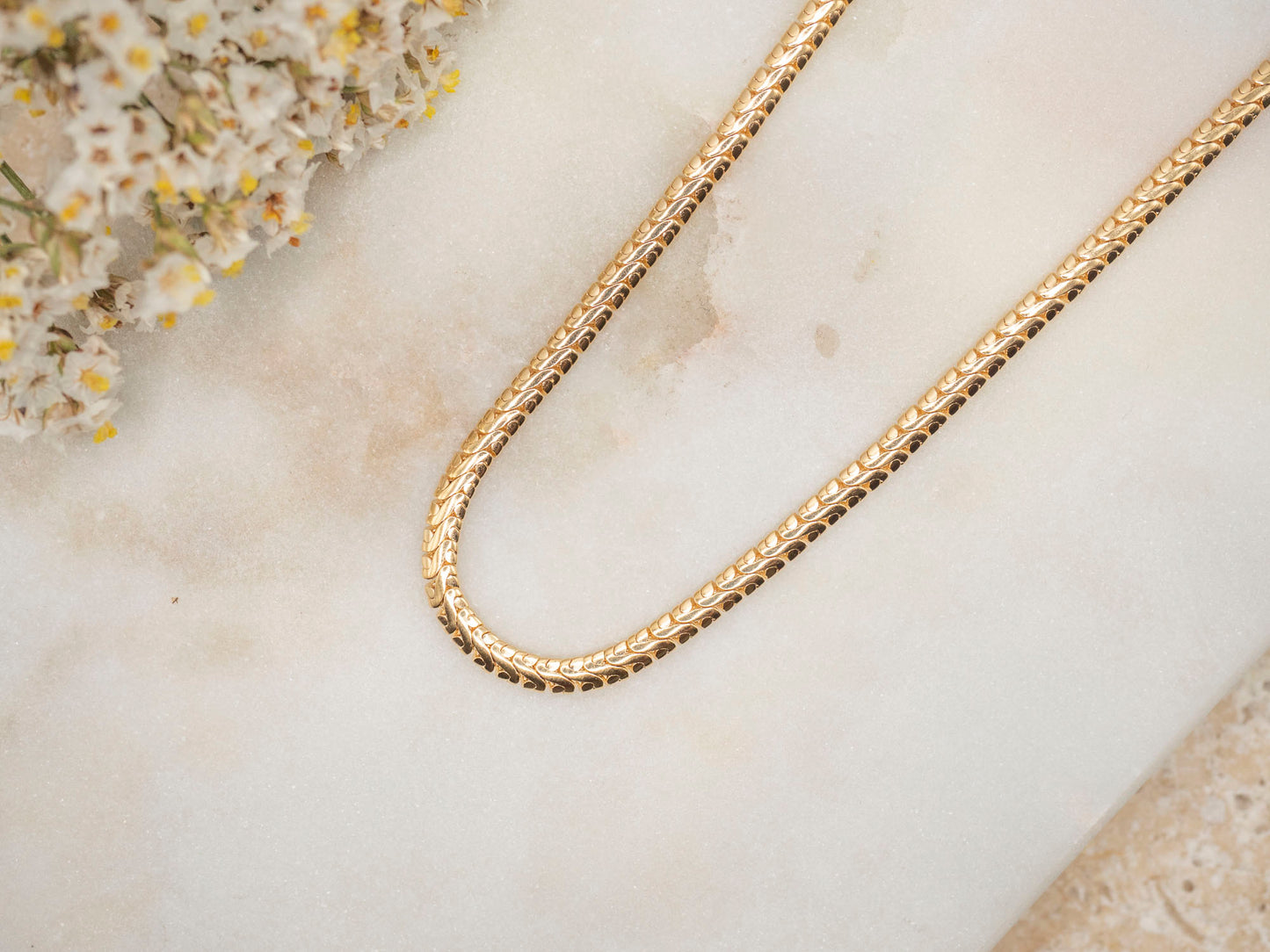 COLLIER LUISA