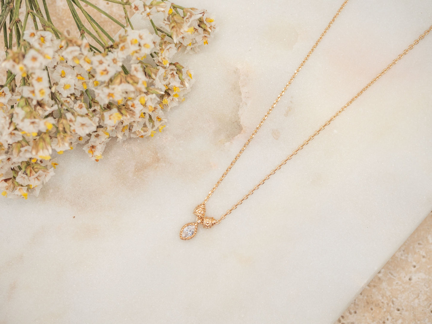 COLLIER MARYANA
