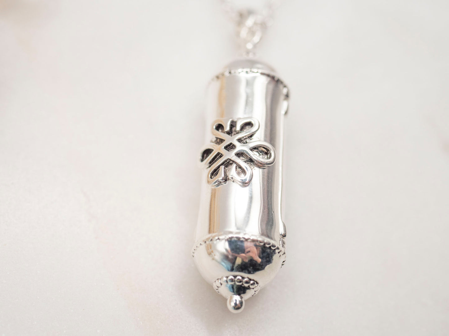COLLIER RELIQUE