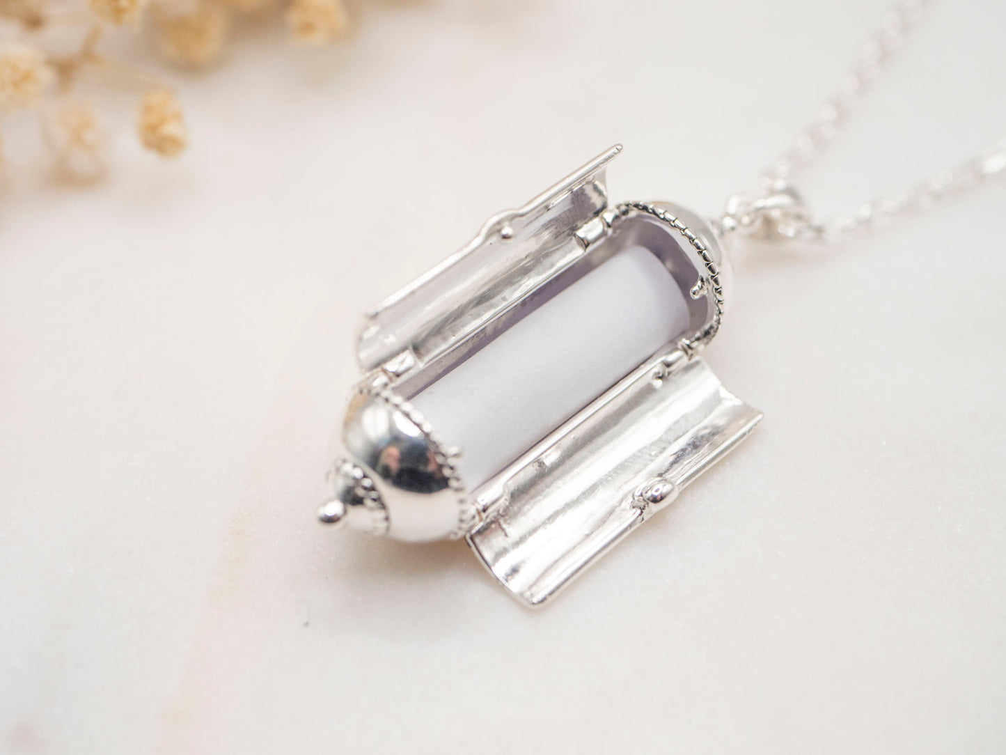COLLIER RELIQUE