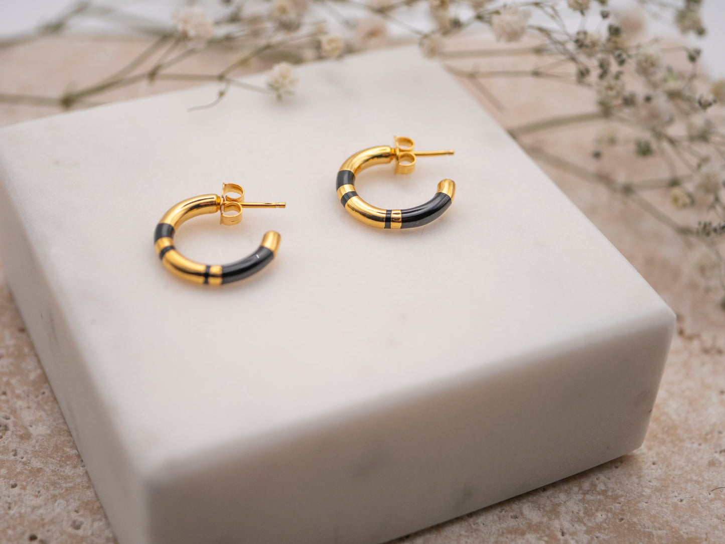 BOUCLES D'OREILLES POSITANO NOIRE
