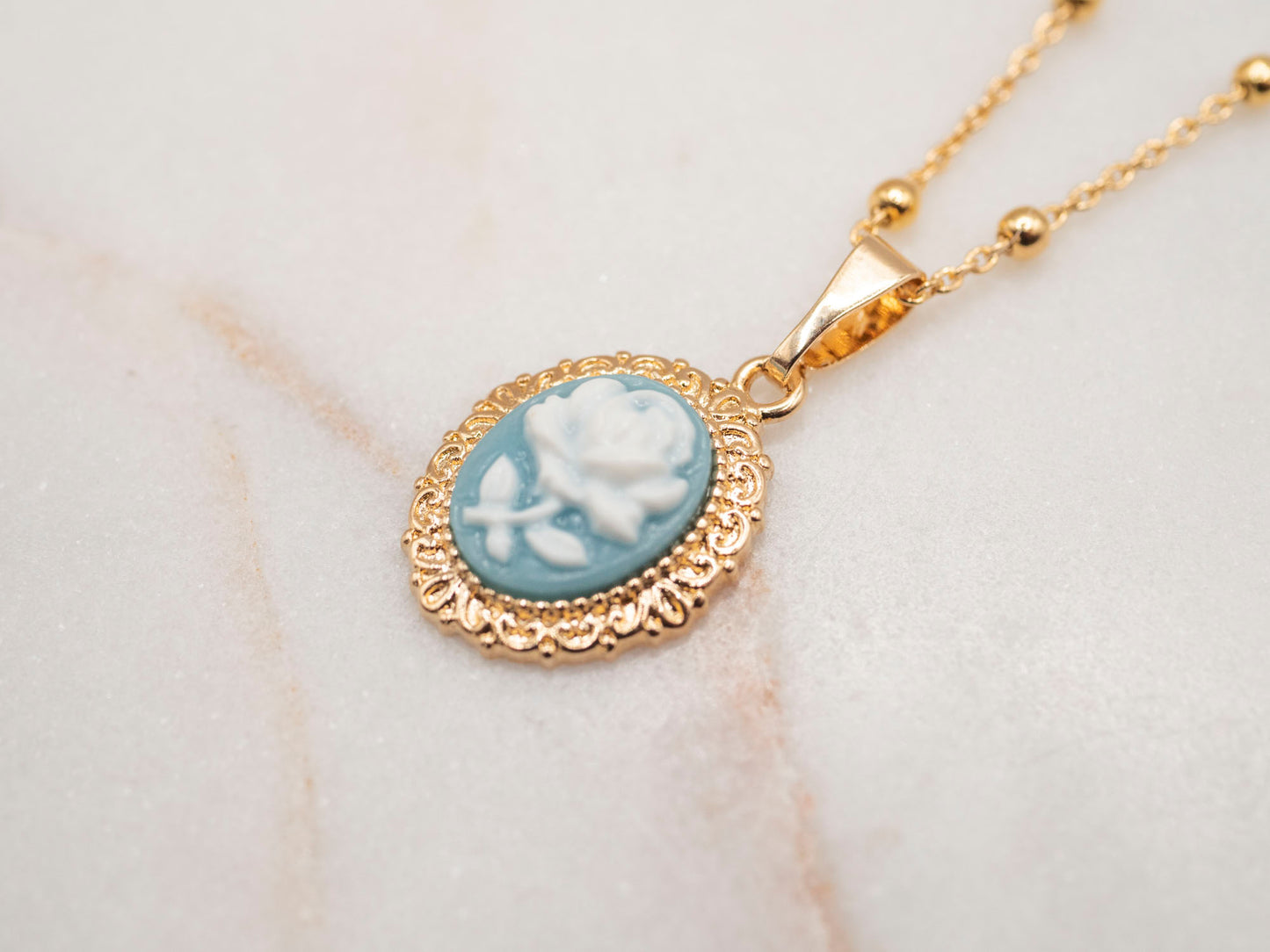 COLLIER CAMEE ROSE