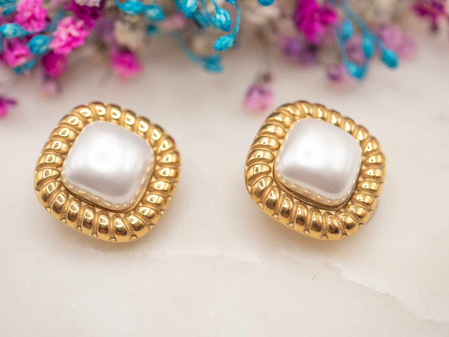 Boucles d'oreilles Nacre Dorée (clips)