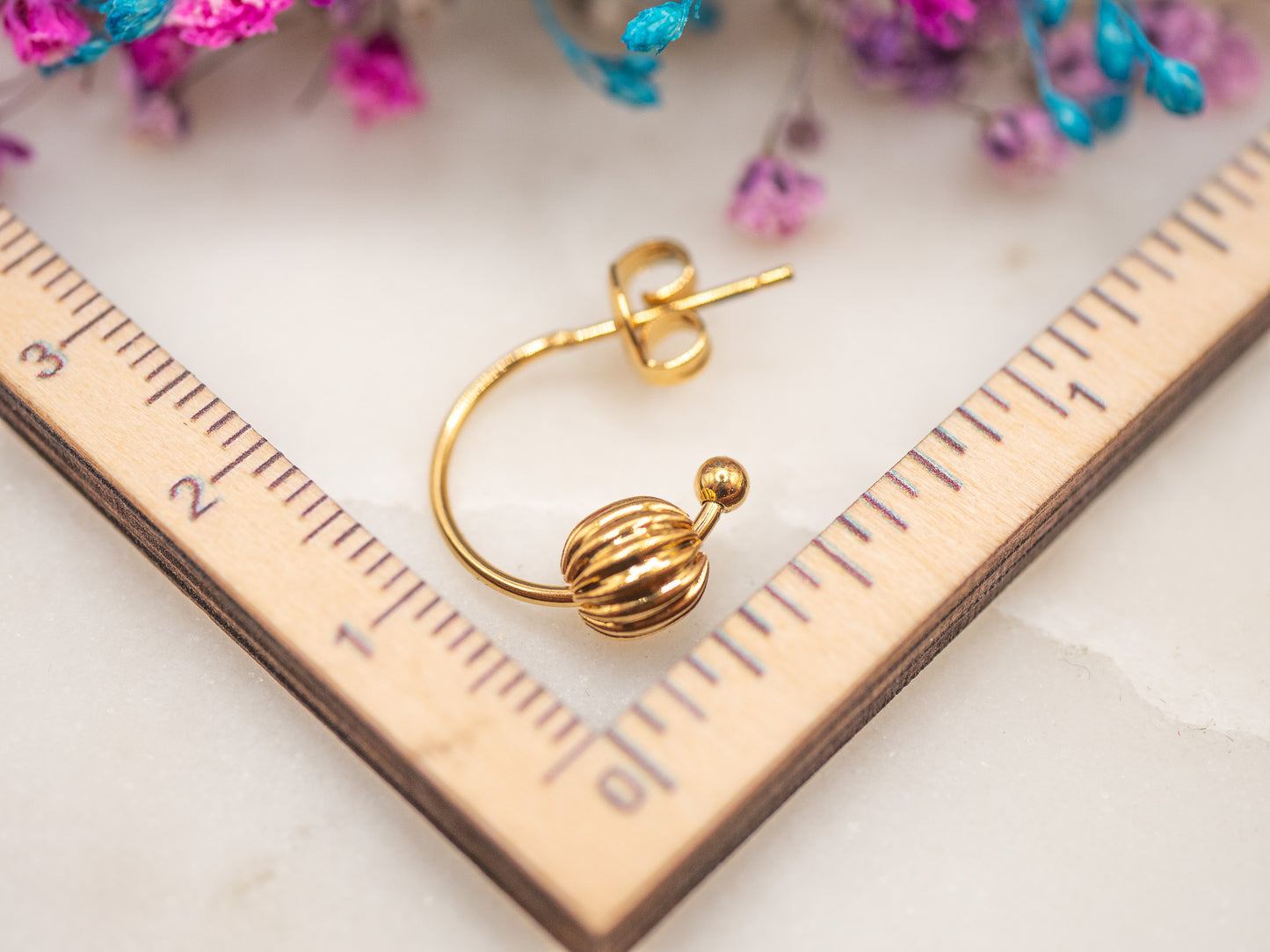 Boucle d'oreille unique Spirale Miel