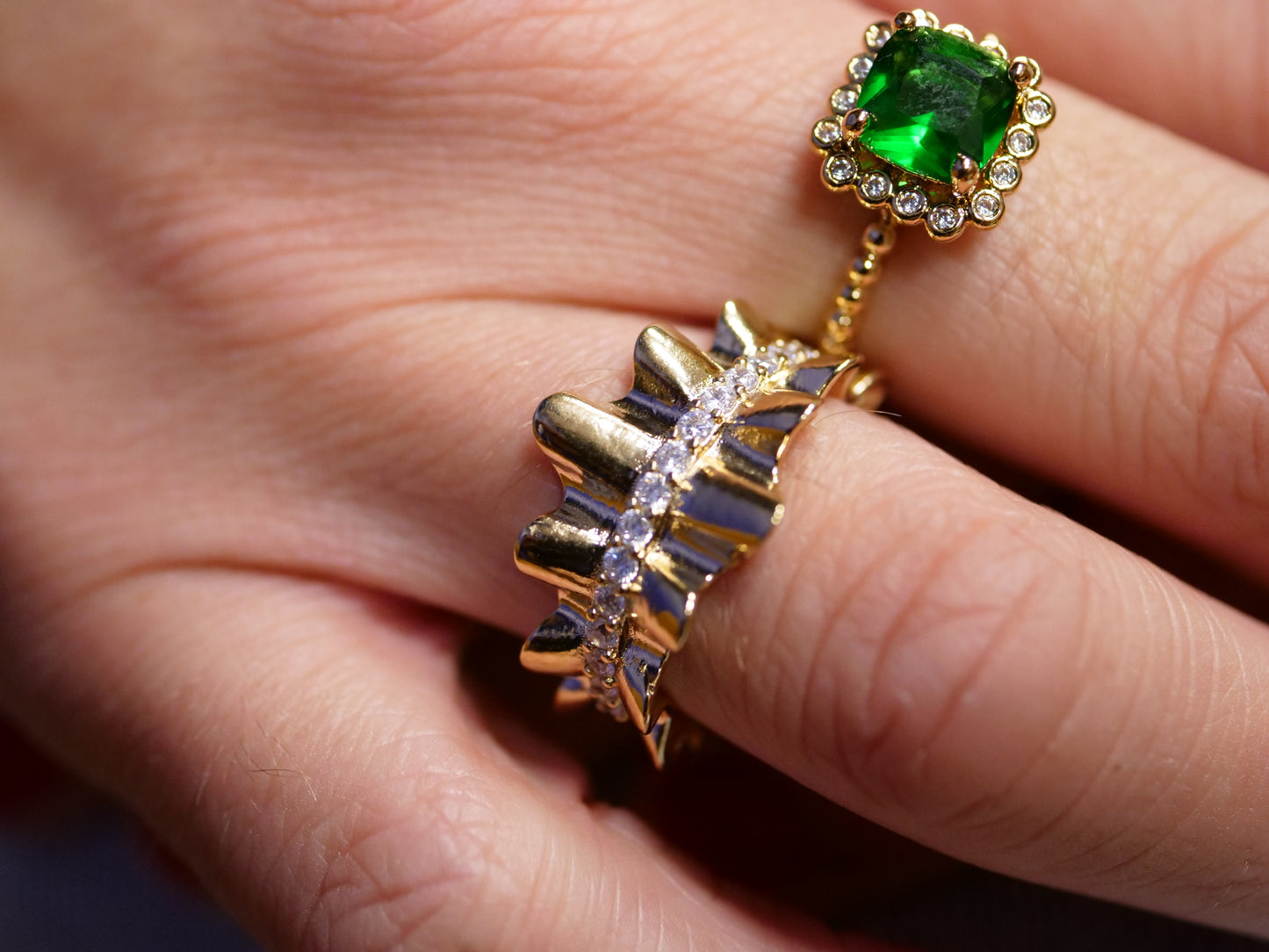 Bague Temple