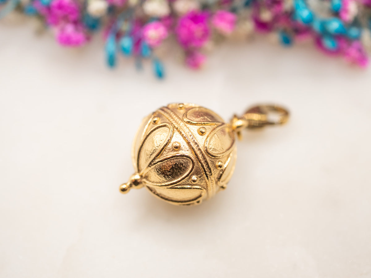 Charm Amulette Elira