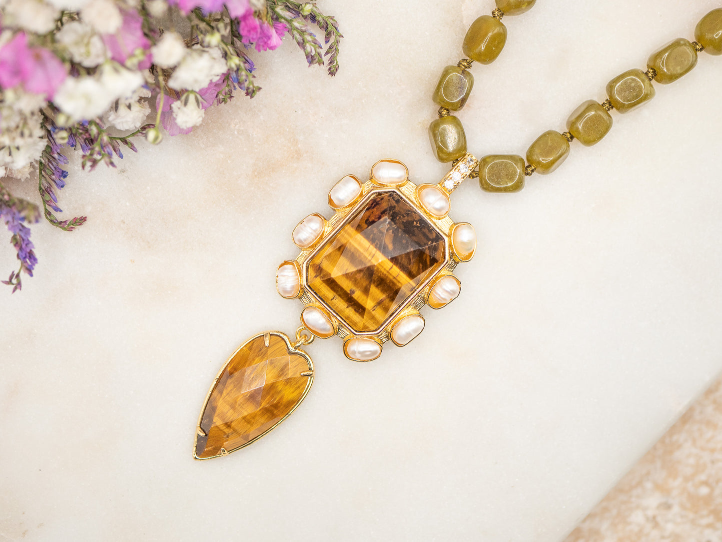 Collier Elizabeth