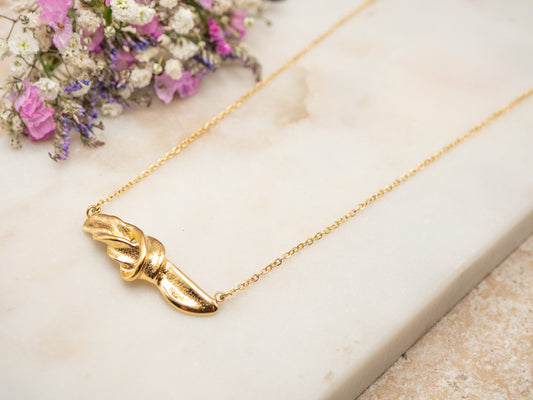 COLLIER DUSTY