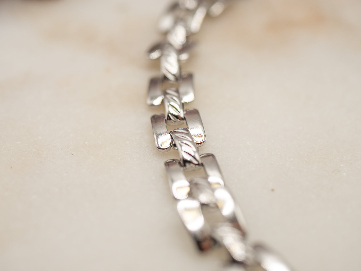 COLLIER JAGGER