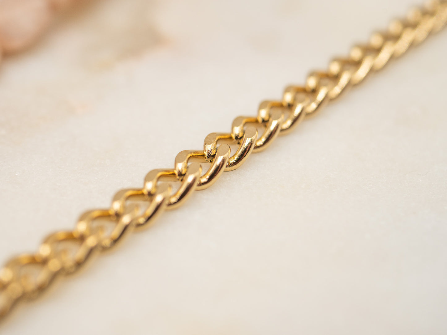 COLLIER GOLDSTONE