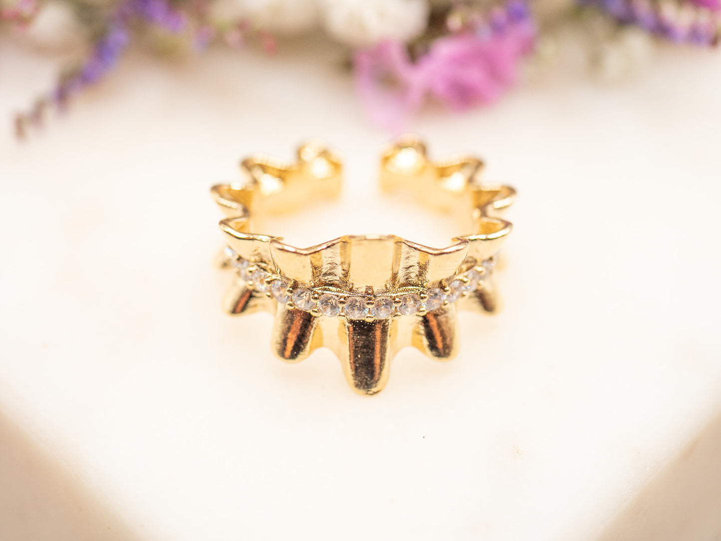 Bague Temple
