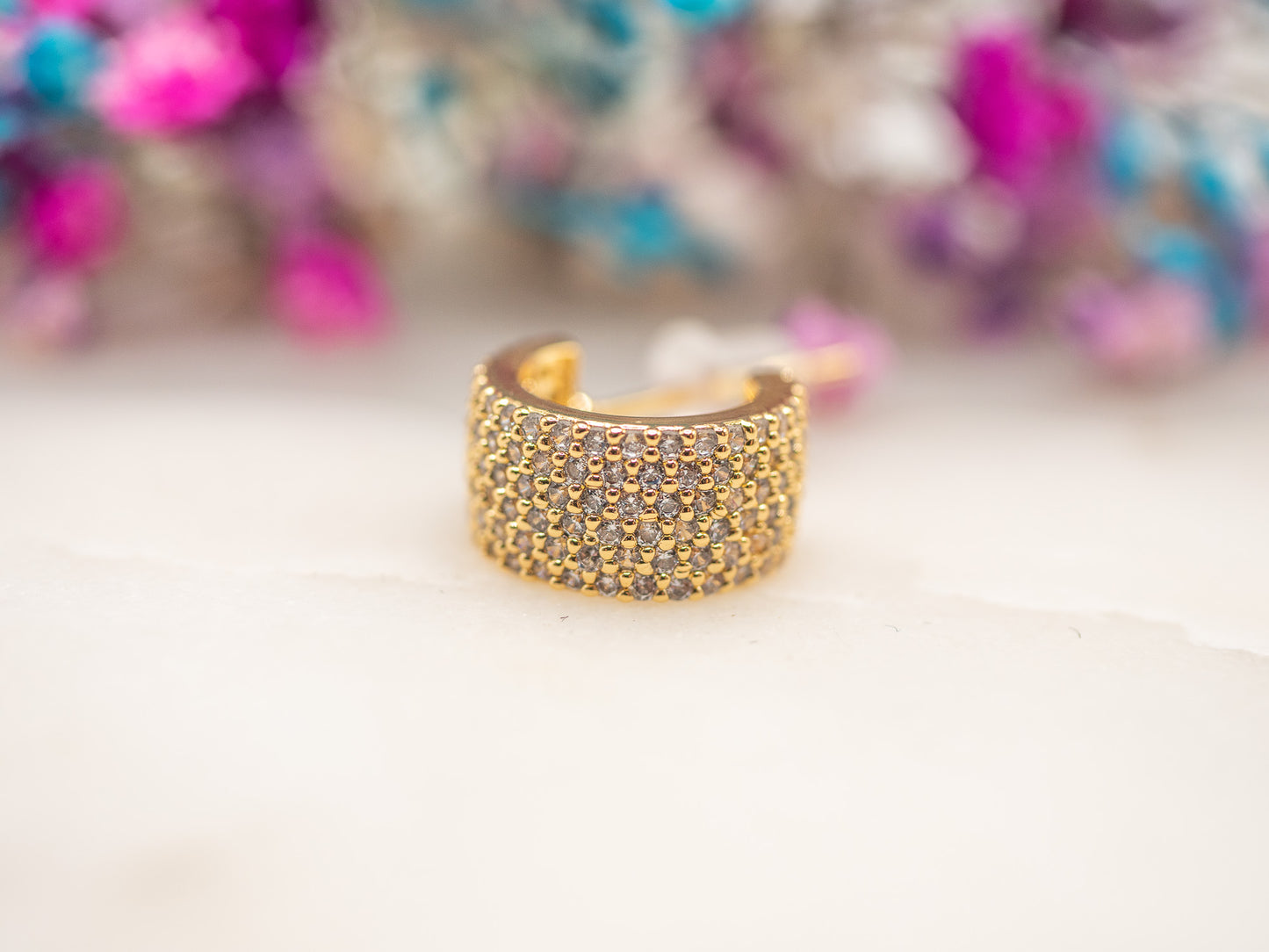 Boucle d'oreille uniqueu Clou Sable