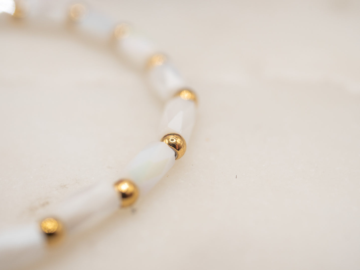 Bracelet Lait Salin