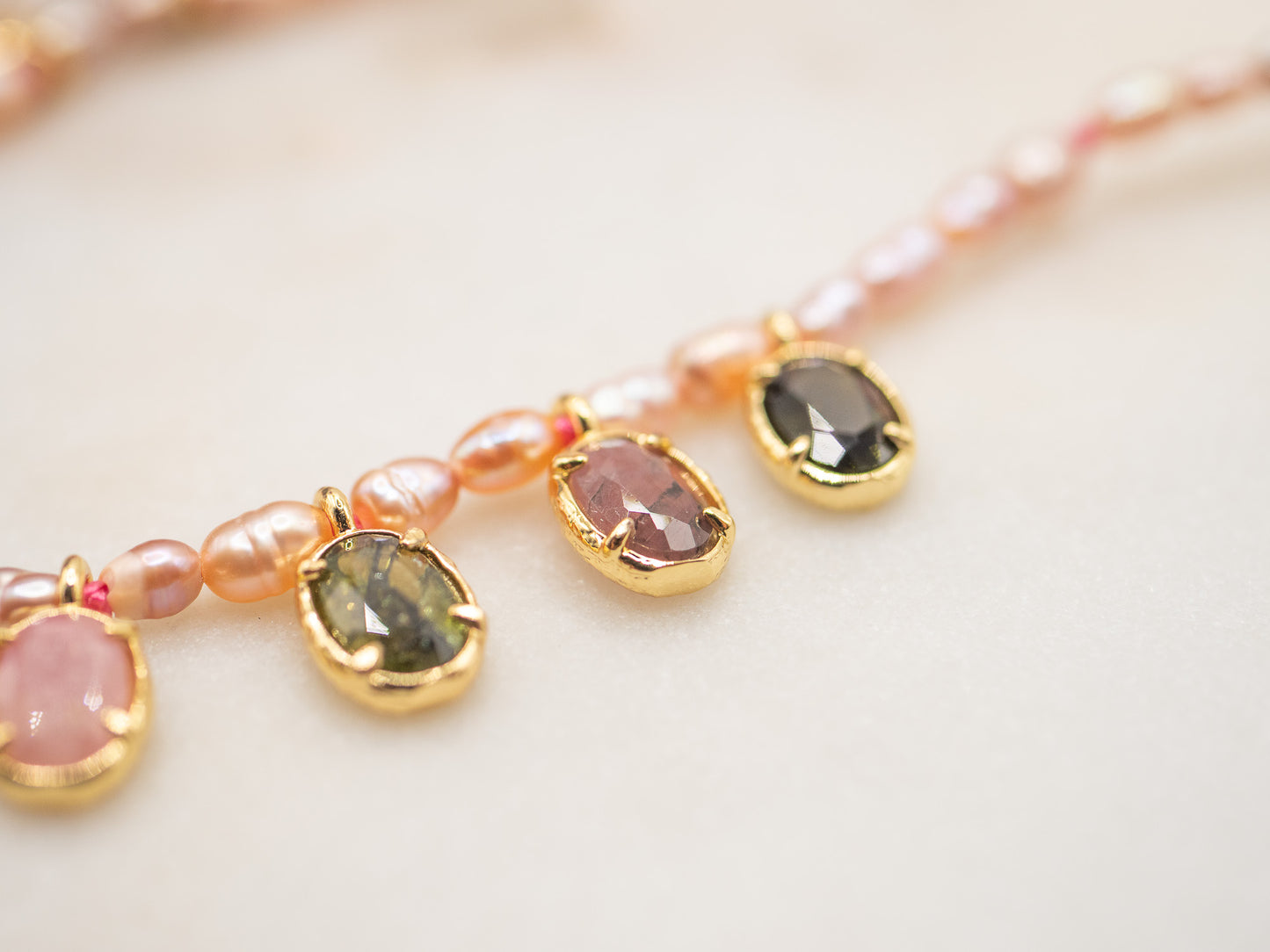Collier Pastel Salin