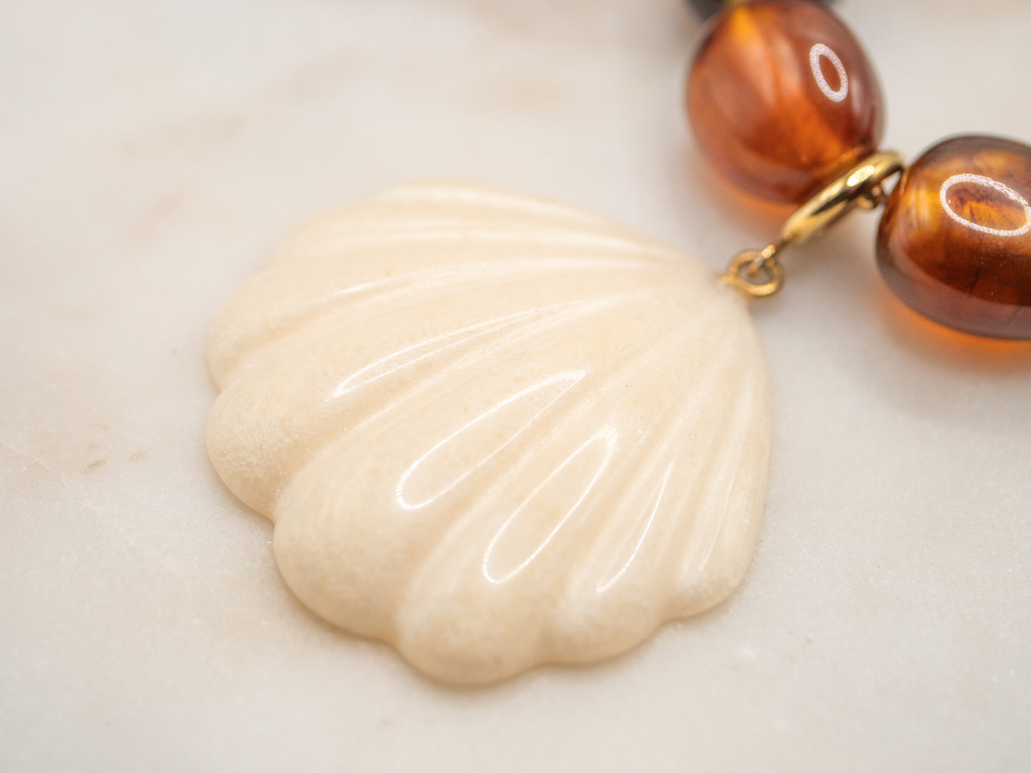 Collier Coquille Miel