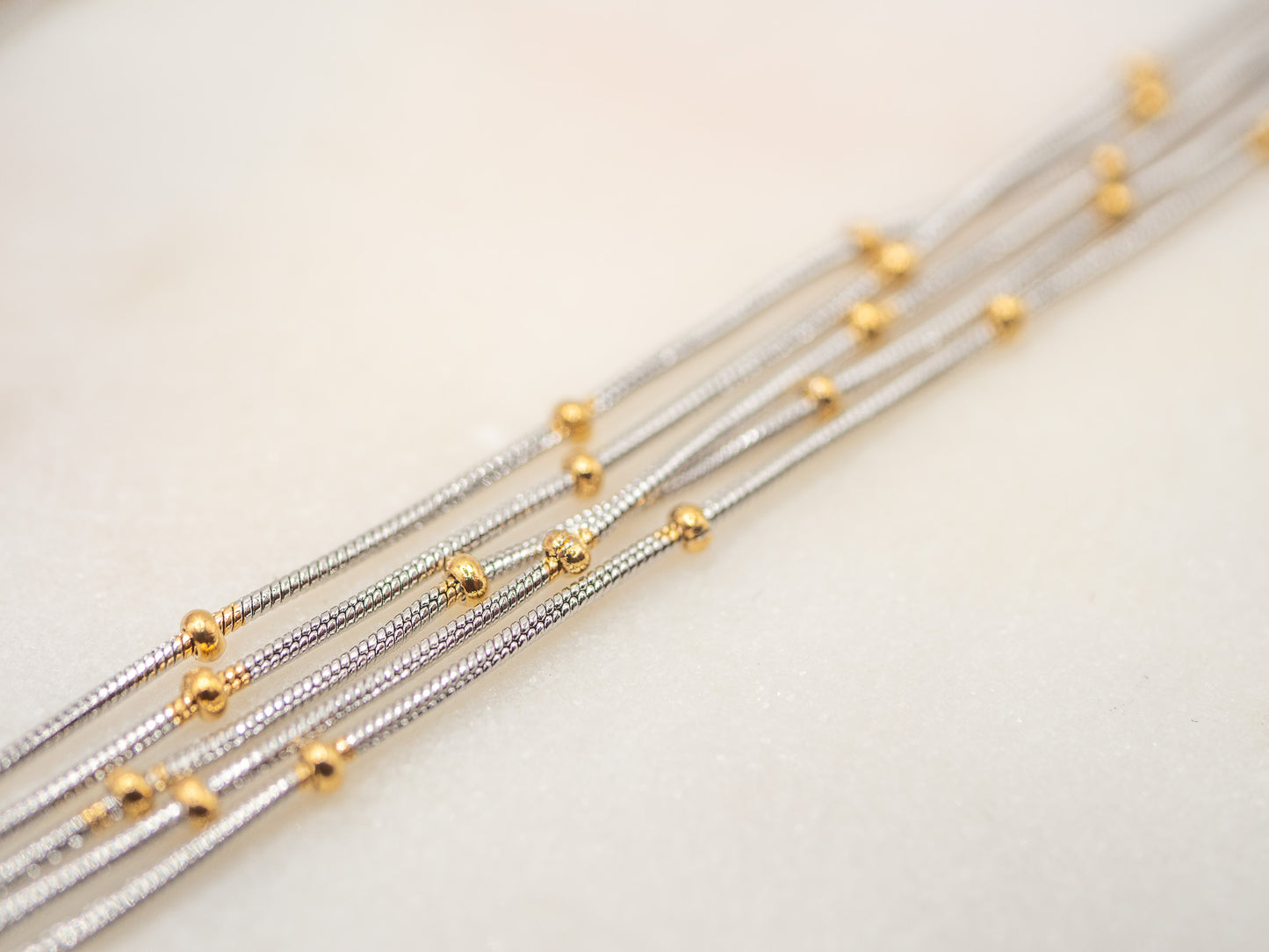Collier Hilos de Luz
