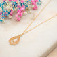 Collier Adela