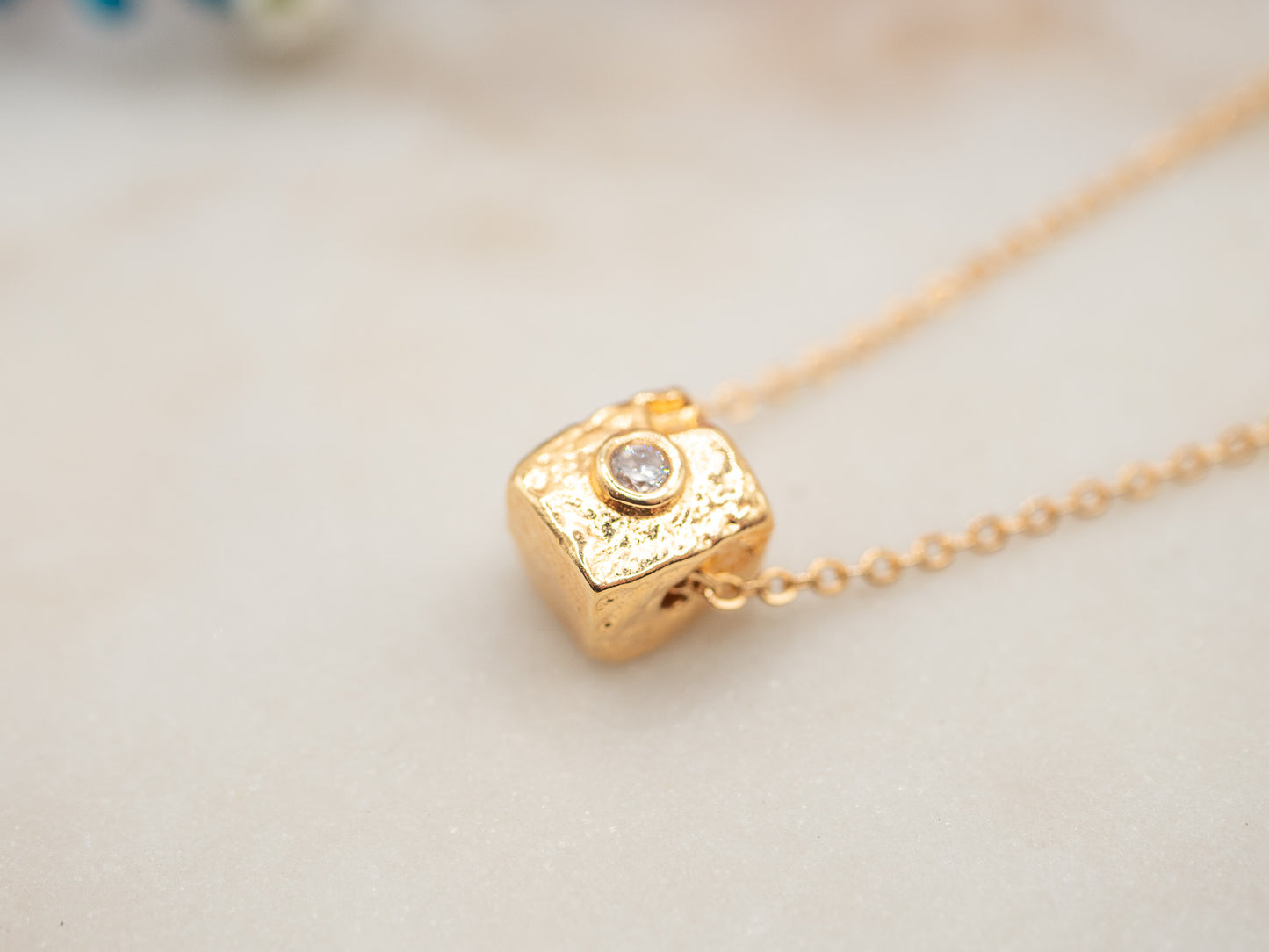 Collier Agarda
