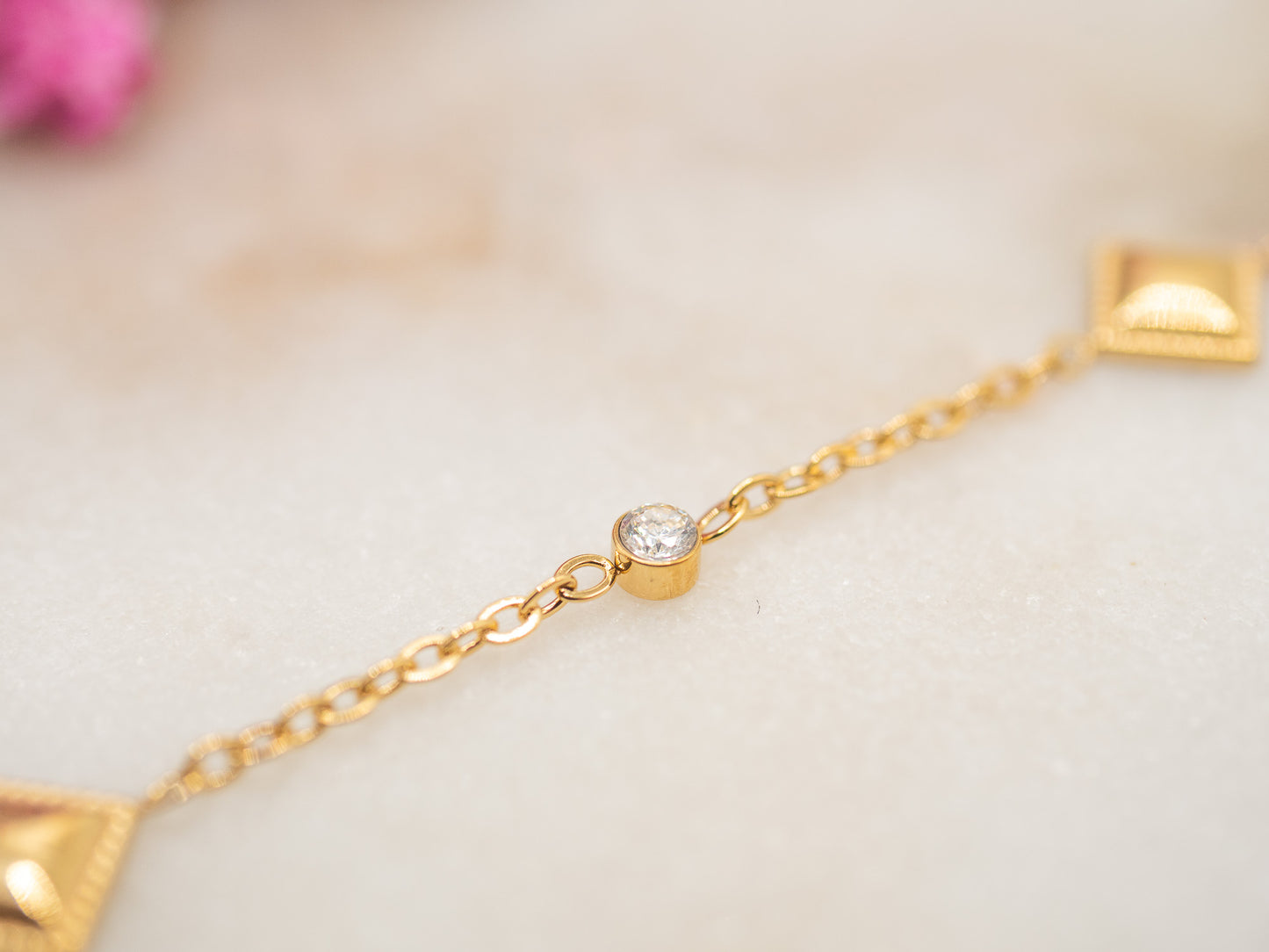 Collier Pama