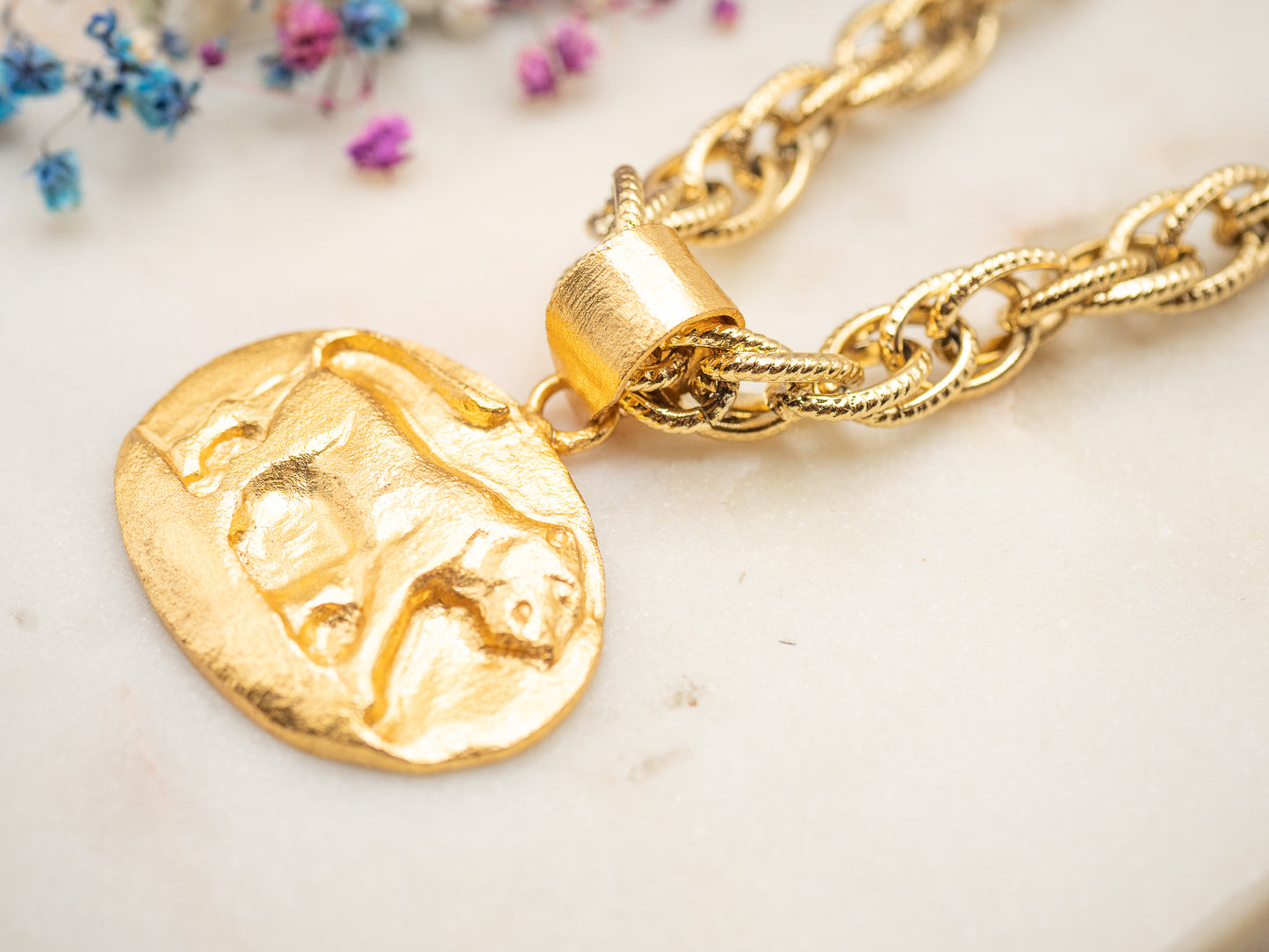 Collier Majestic Lion