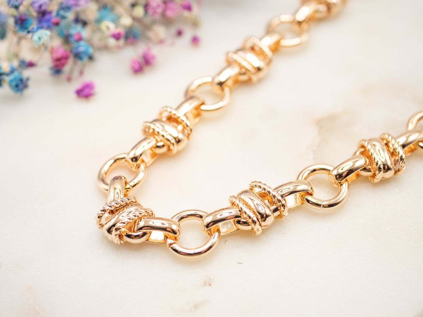 Collier Mayfair Muse