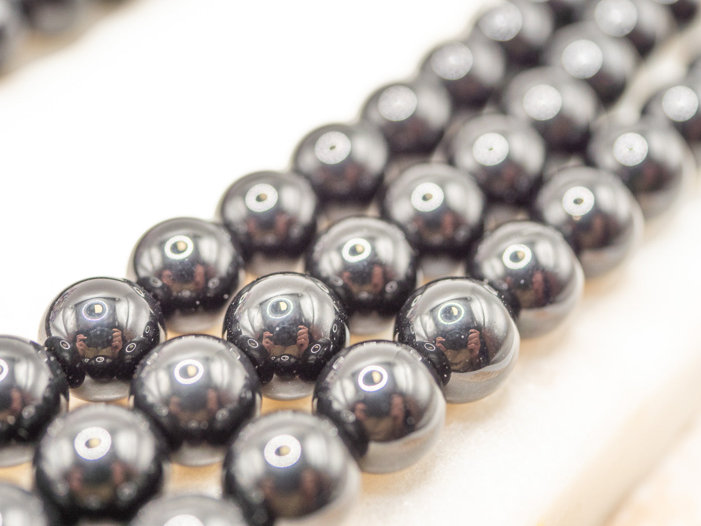 Collier Midnight Camellia