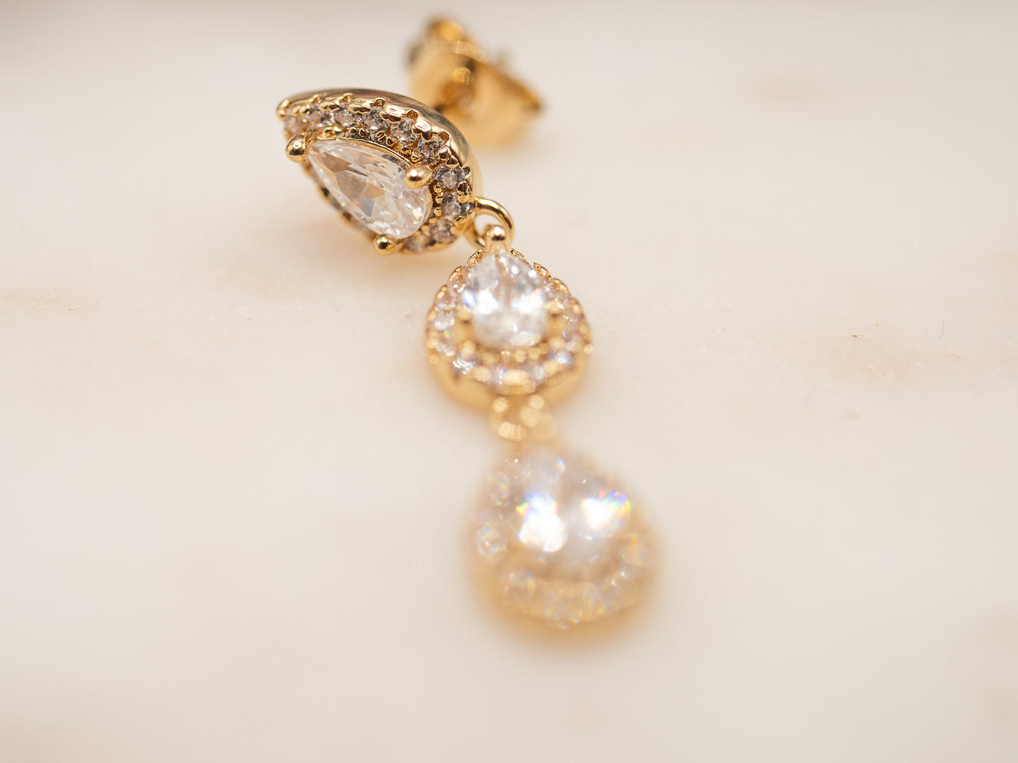 Boucle d'oreille unique Tears