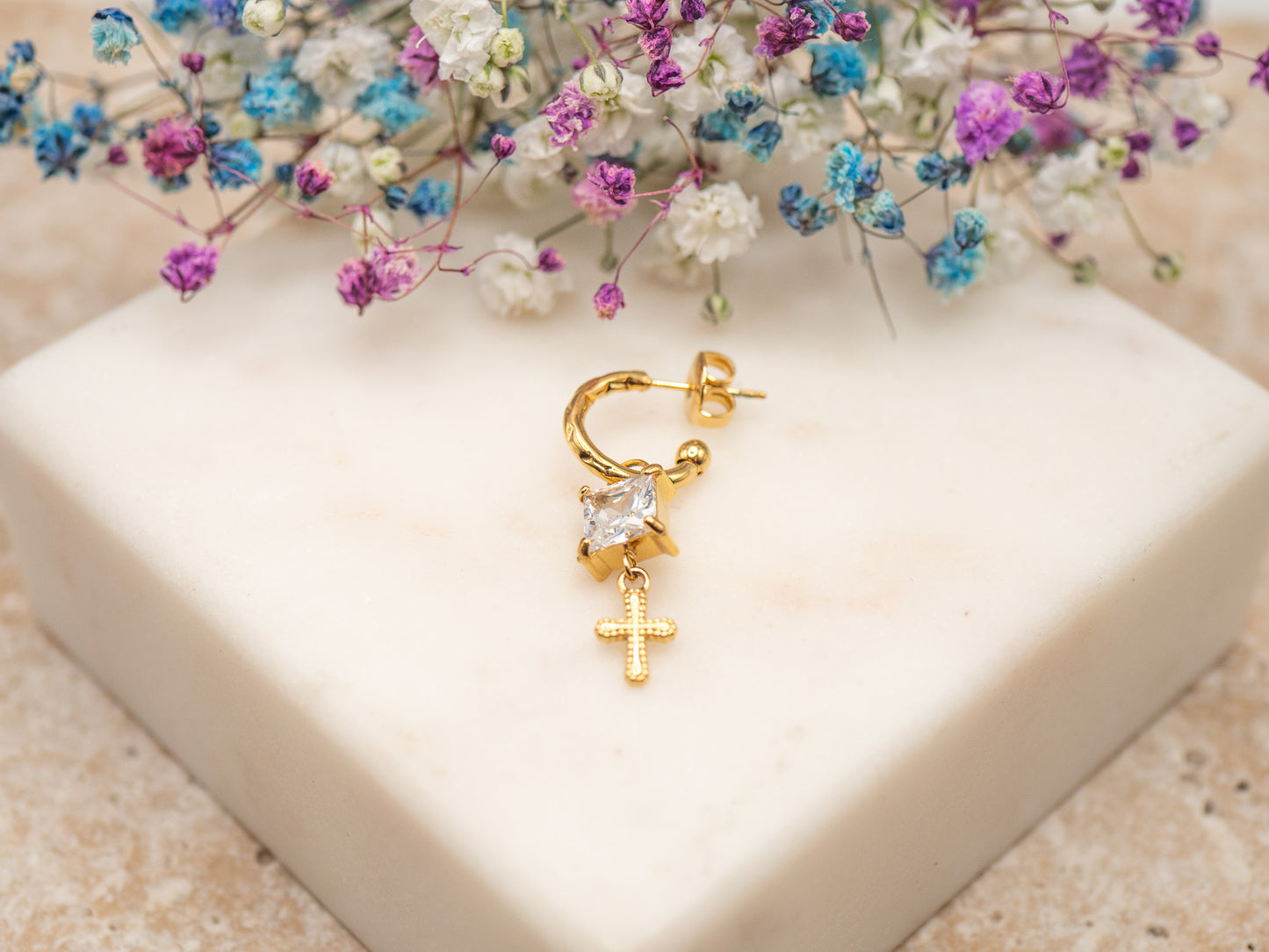 Boucle d'oreille unique Holy Glint