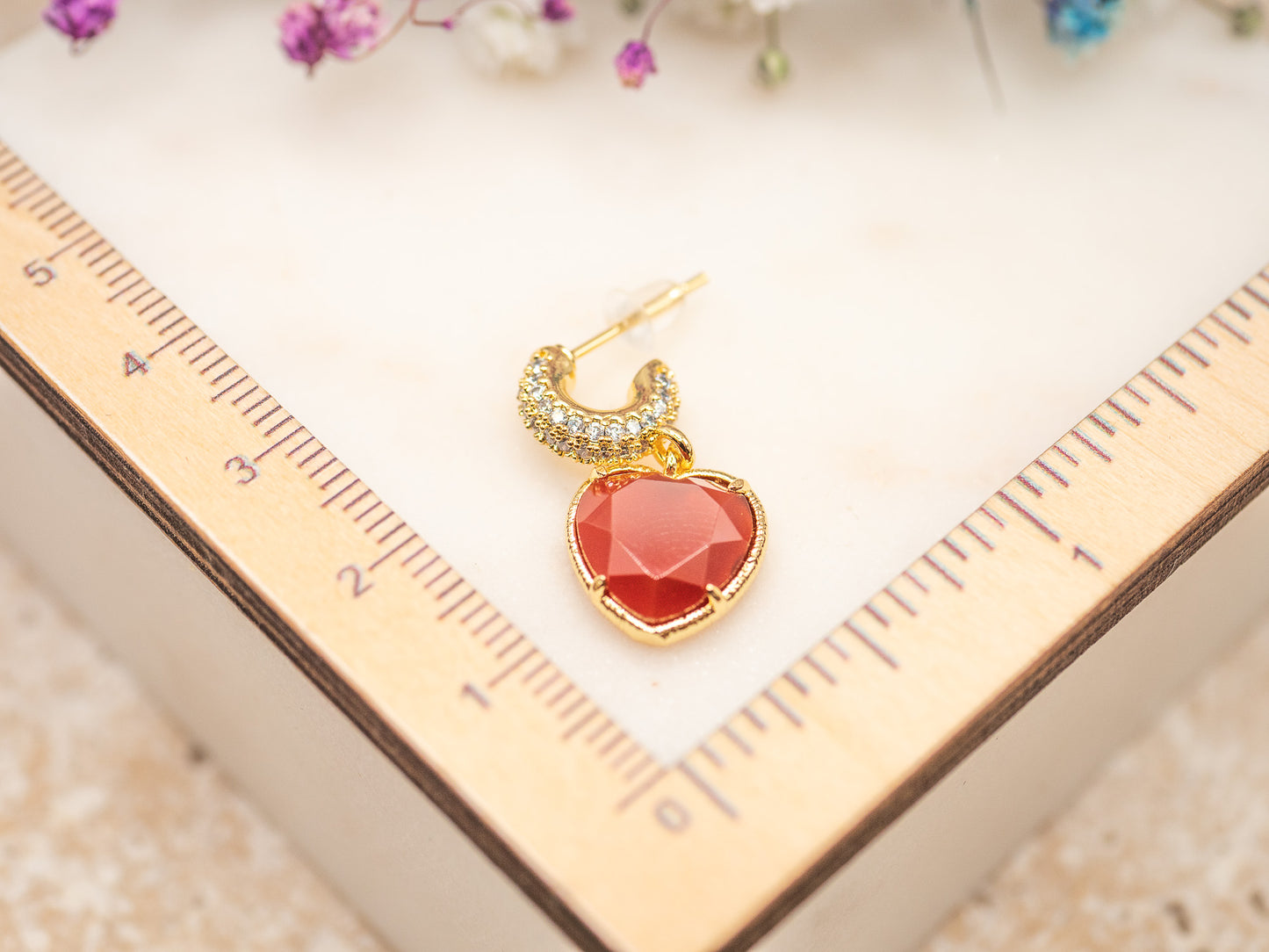 Boucle d'oreille unique Cherry Crush