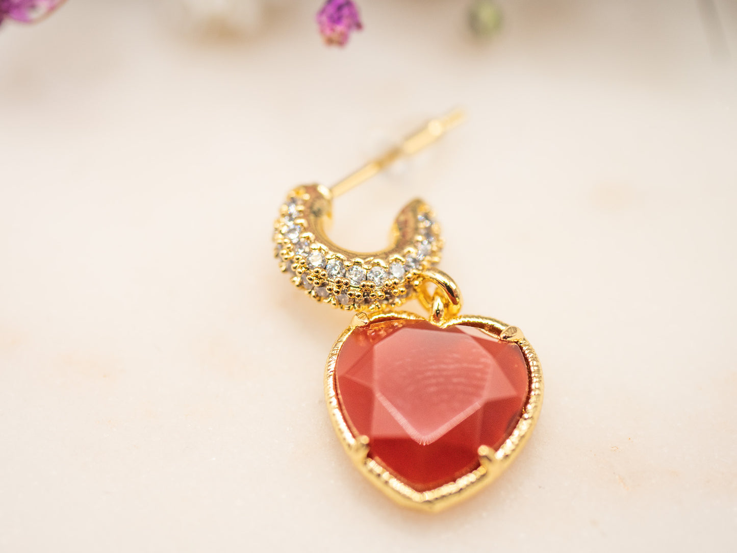 Boucle d'oreille unique Cherry Crush