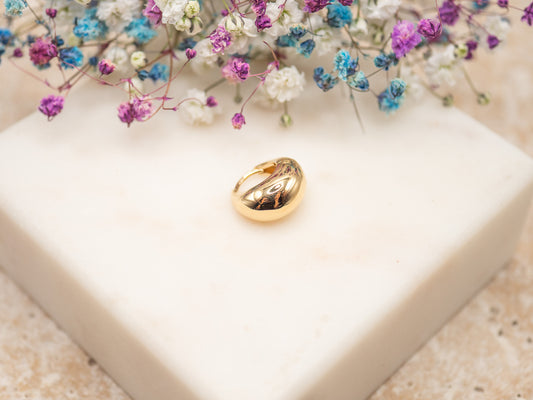 Boucle d'oreille unique Goldie Drop