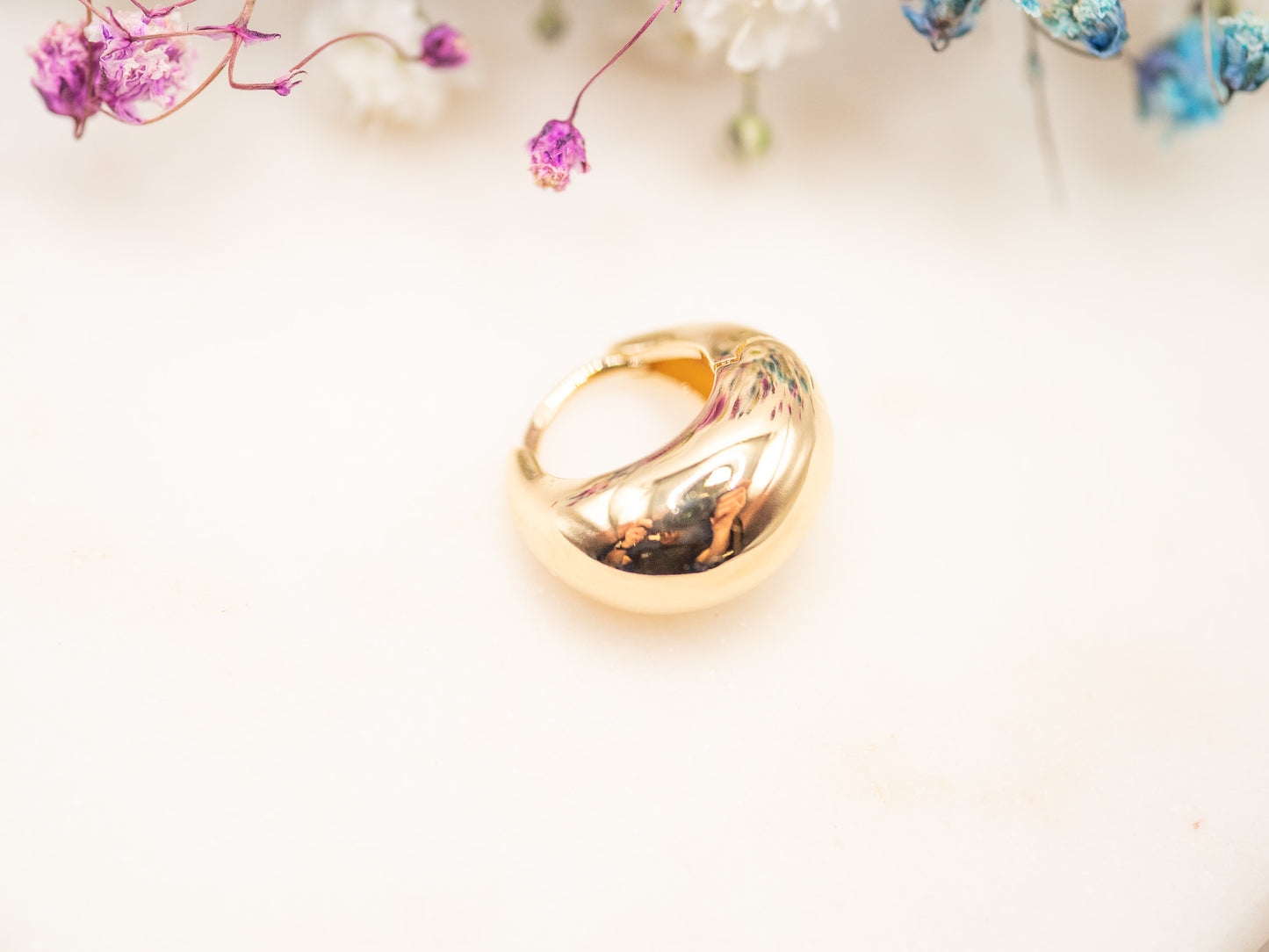 Boucle d'oreille unique Goldie Drop