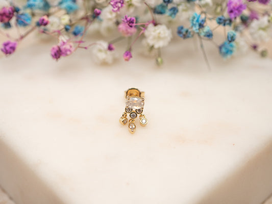 Boucle d'oreille unique Moonshire Whisper