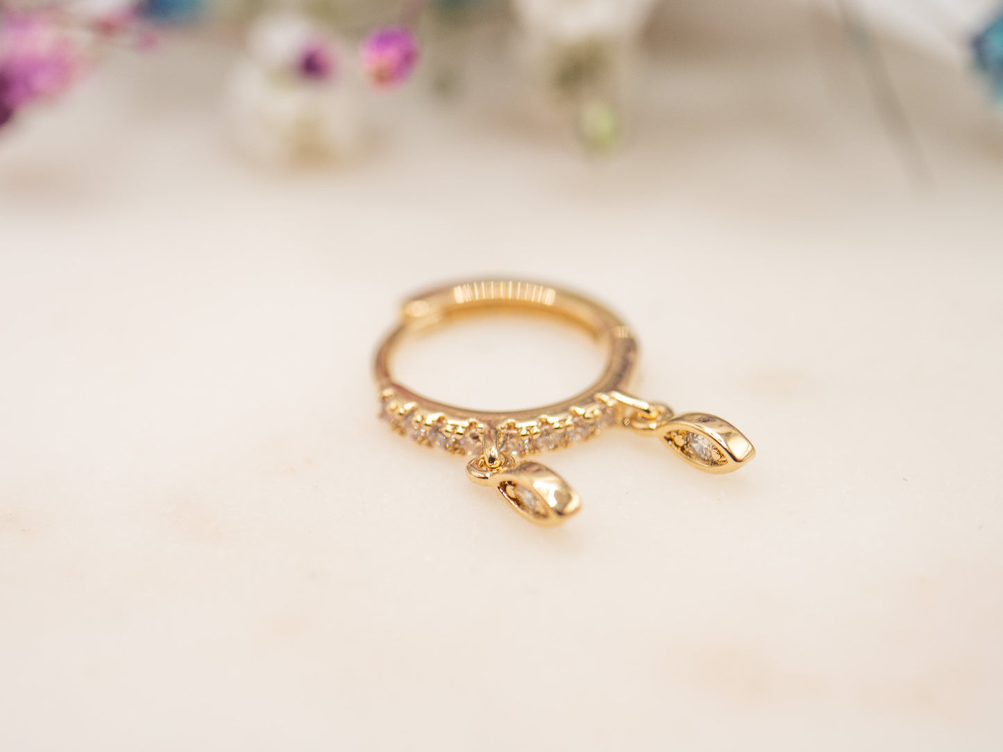 Boucle d'oreille unique Gleam