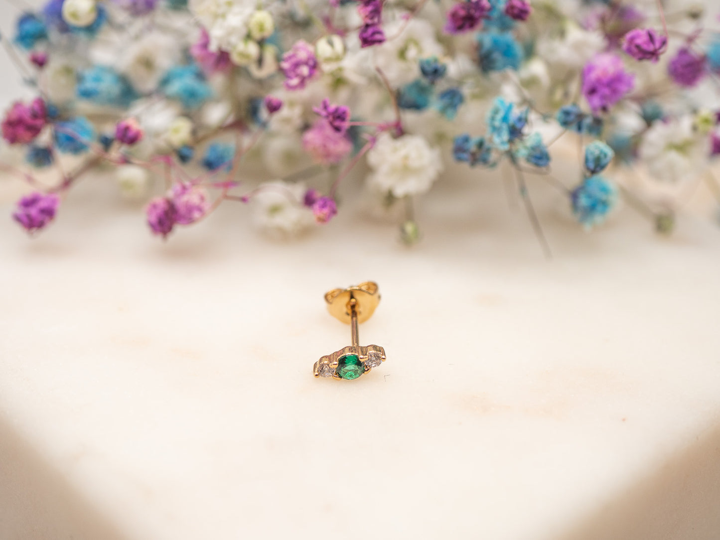 Boucle d'oreille unique Spark