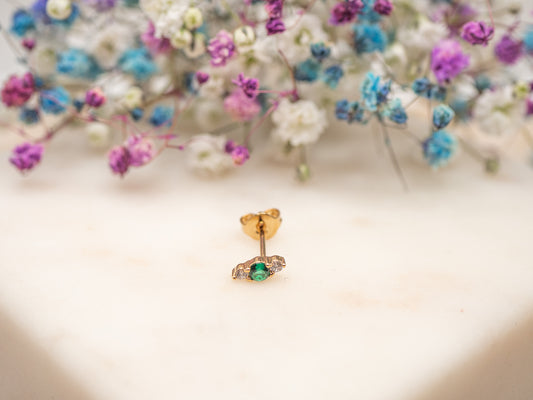 Boucle d'oreille unique Spark