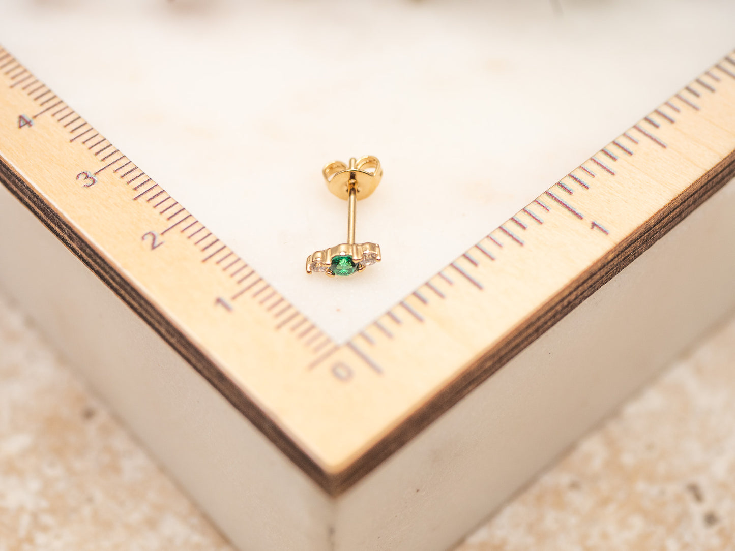 Boucle d'oreille unique Spark