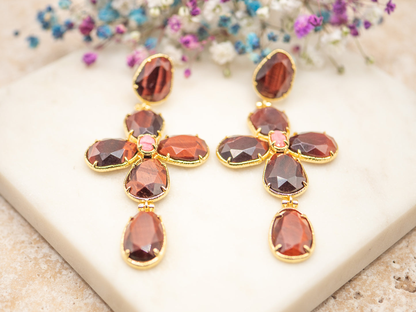 Boucle d'oreille unique Cathedral