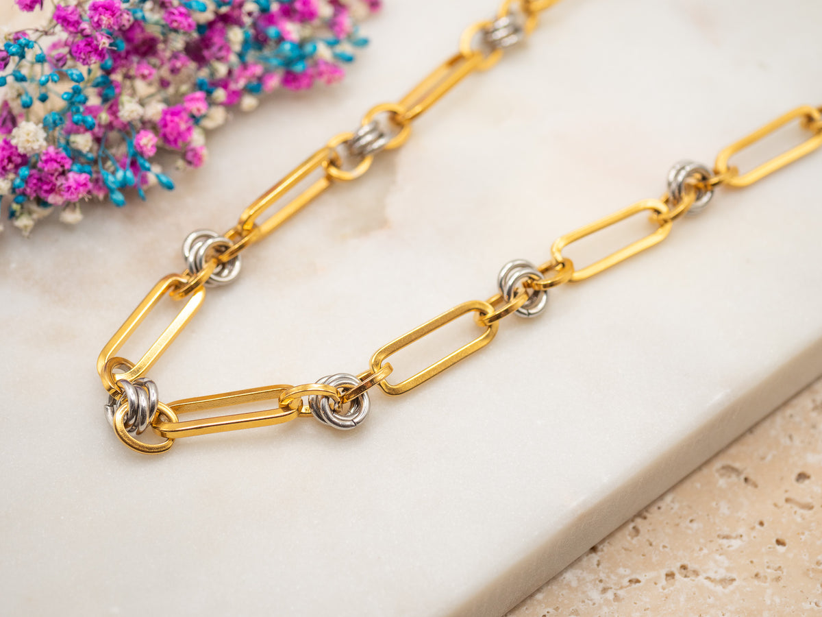 Collier Élan Avelia
